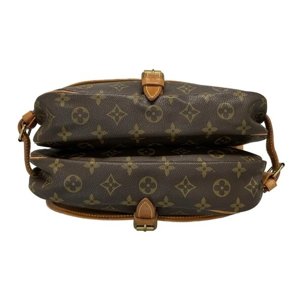 LOUIS VUITTON Saumur 30 Monogram Shoulder Bag Monogram Canvas 537-090125 - Picture 5 of 14